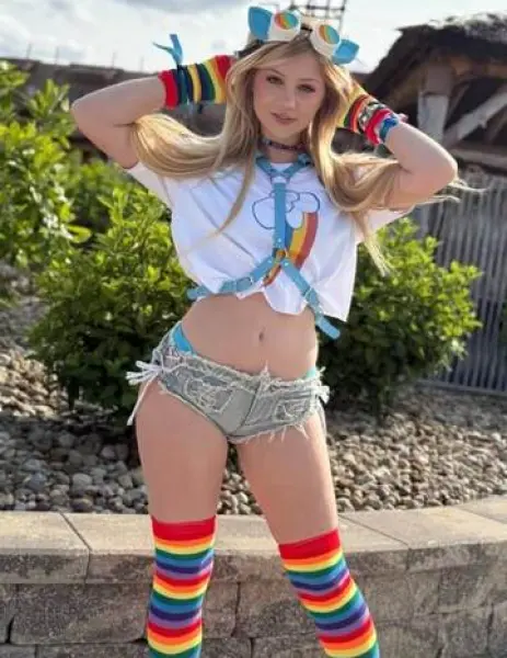 SULTANBEYLİ Escort BERRAK - Gerçek Fotoğraflı Doğrulanmış Profil SULTANBEYLİ VIP Escort BERRAK - Doğrulanmış Model